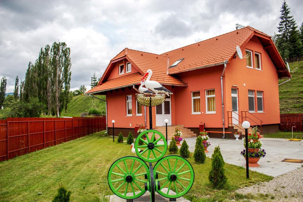 Bed and Breakfast Picnic Panzio Lunca de Sus Exterior foto