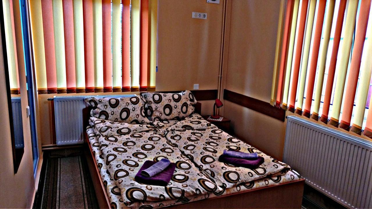 Bed and Breakfast Picnic Panzio Lunca de Sus Exterior foto