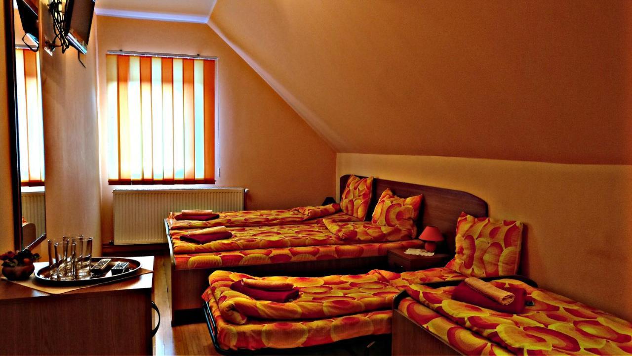 Bed and Breakfast Picnic Panzio Lunca de Sus Exterior foto